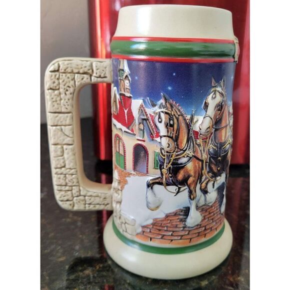 Budweiswer 1998 Grant's Farm Holiday Ceramic Stein - Picture 2 of 4